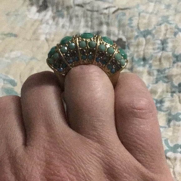 Ring - Picture 3 of 4